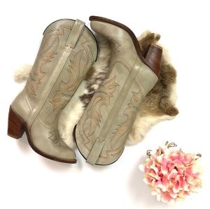 Miss Capezio Vintage Gray Leather Western Boots 7